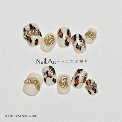 Handmade Wear Armor Autumn and Winter High-Grade Leopard Print Gilding Short Handmade Nail Stickers White Fake Nail Tip