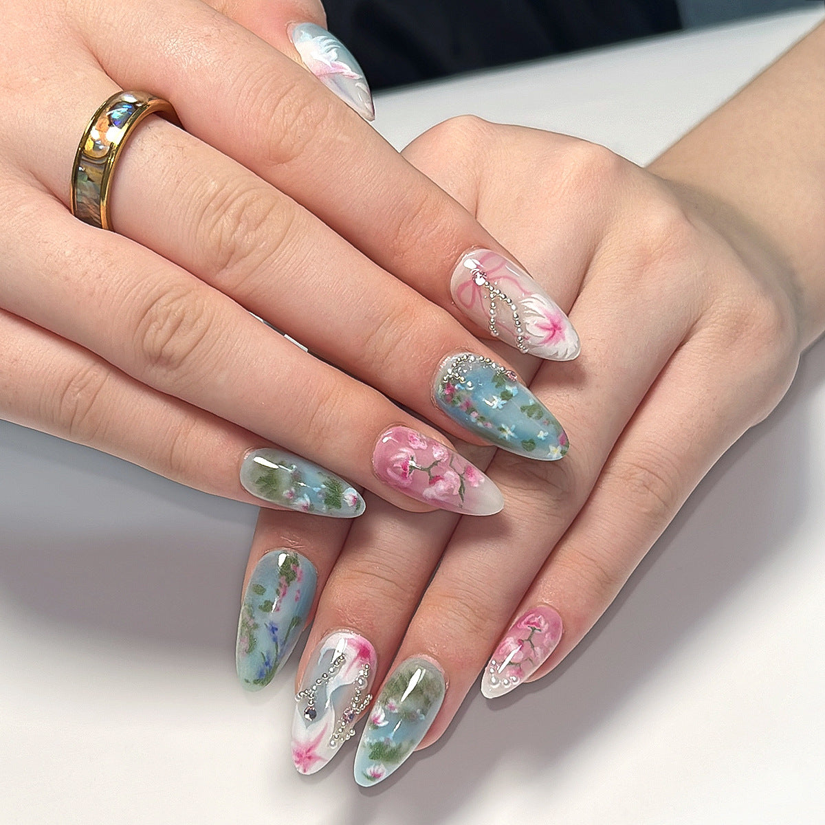 24Spring and Summer New Almond Nail Fake Nails Pastoral Style Fresh Flower Wear Nail Polish Piece Wholesale