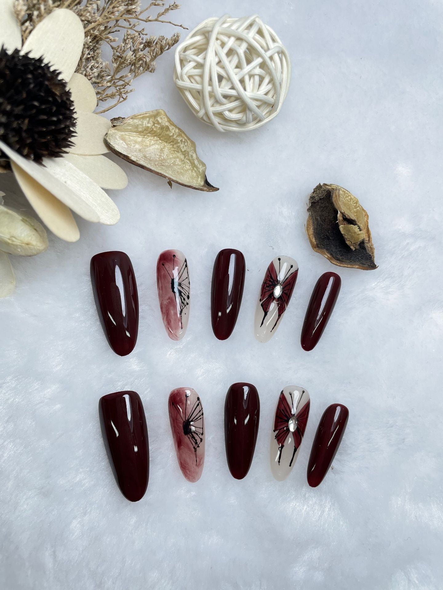 Handmade Wear Nail Autumn and Winter High Class Elegant White Cherry Jump Color Blooming Hand Painted Butterfly Long Manicure