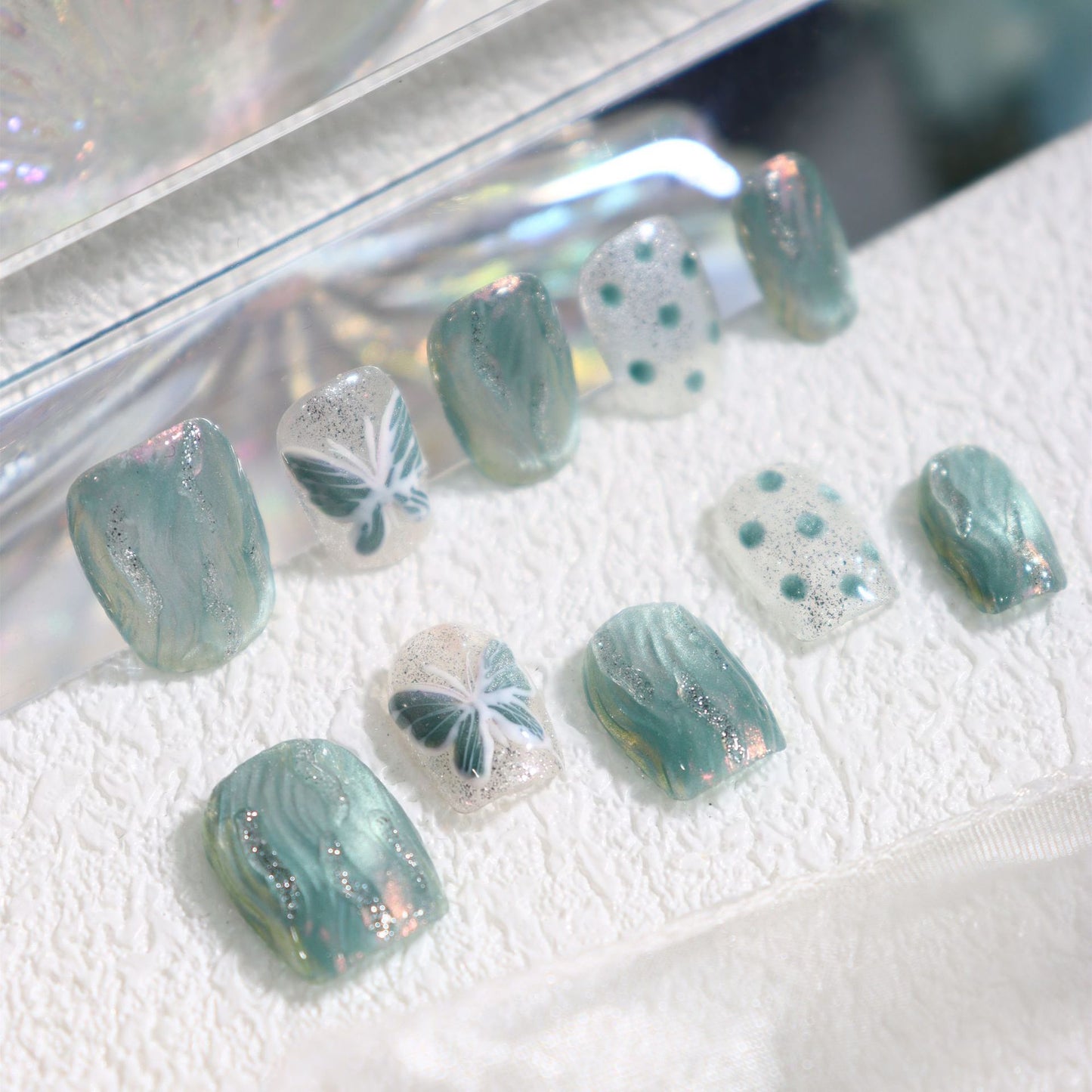 Refreshing Summer Mint Green Firefly Butterfly Cat Eye Hand-Worn Nail Mermaid Polka Dot Girl Phototherapy Fake Nail Tip