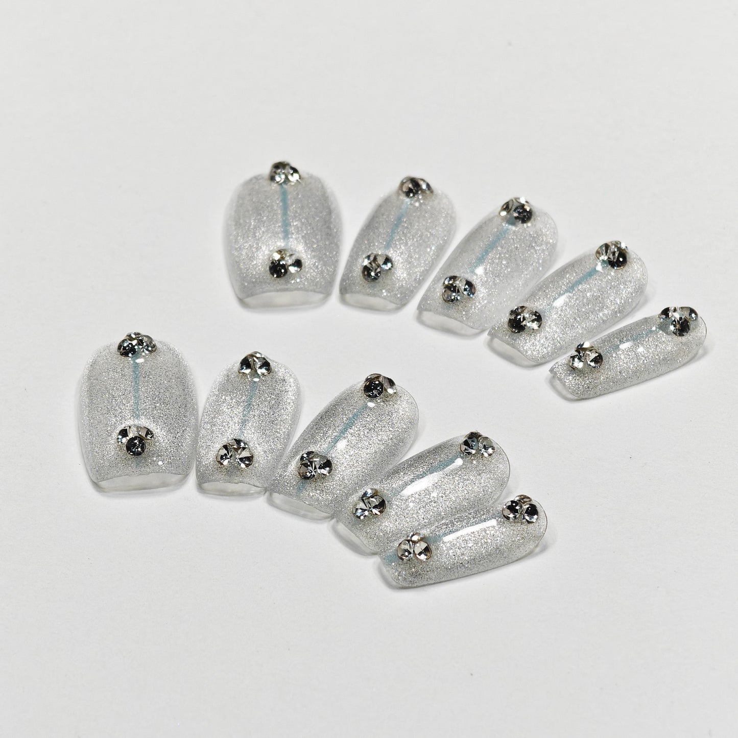 Autumn Art Handmade Wear Armor High Sense Autumn Cat Eye Silver Short White Nail Stickers Handmade Fake Nail Tip