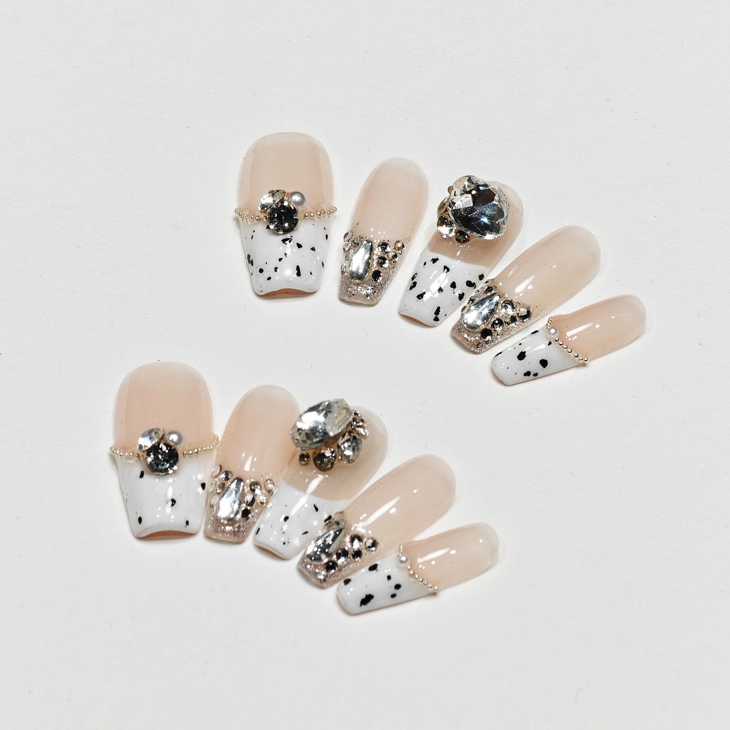 Handmade Wear Armor Autumn High-Grade French Style Cows Pattern Nail Stickers Handmade High-Quality Boutique Fake Nail Tip