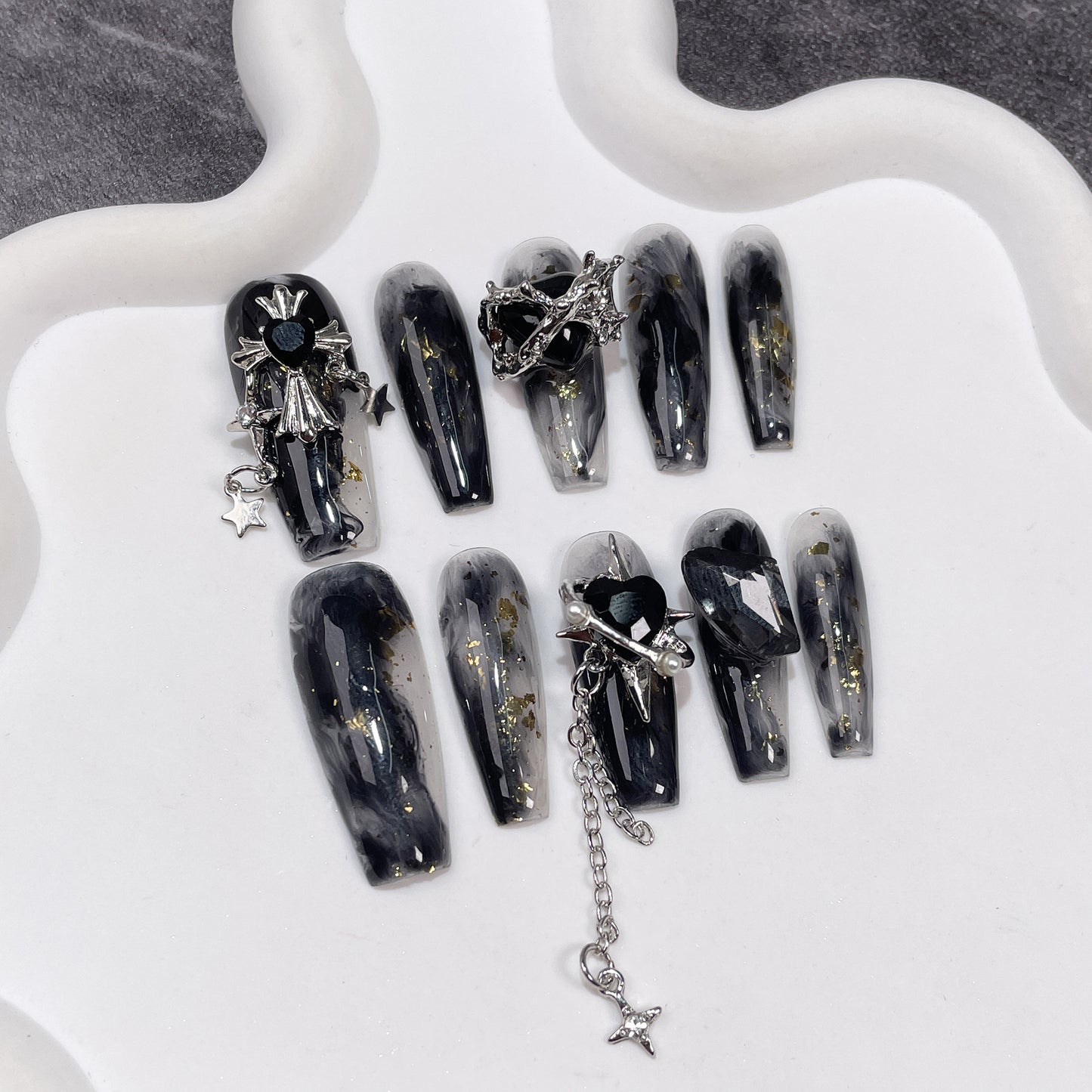 Handmade Wear Nail Dark Blooming Hot Girl Long Nail Stickers European and American Style Pendant Wearable Nail Sticker