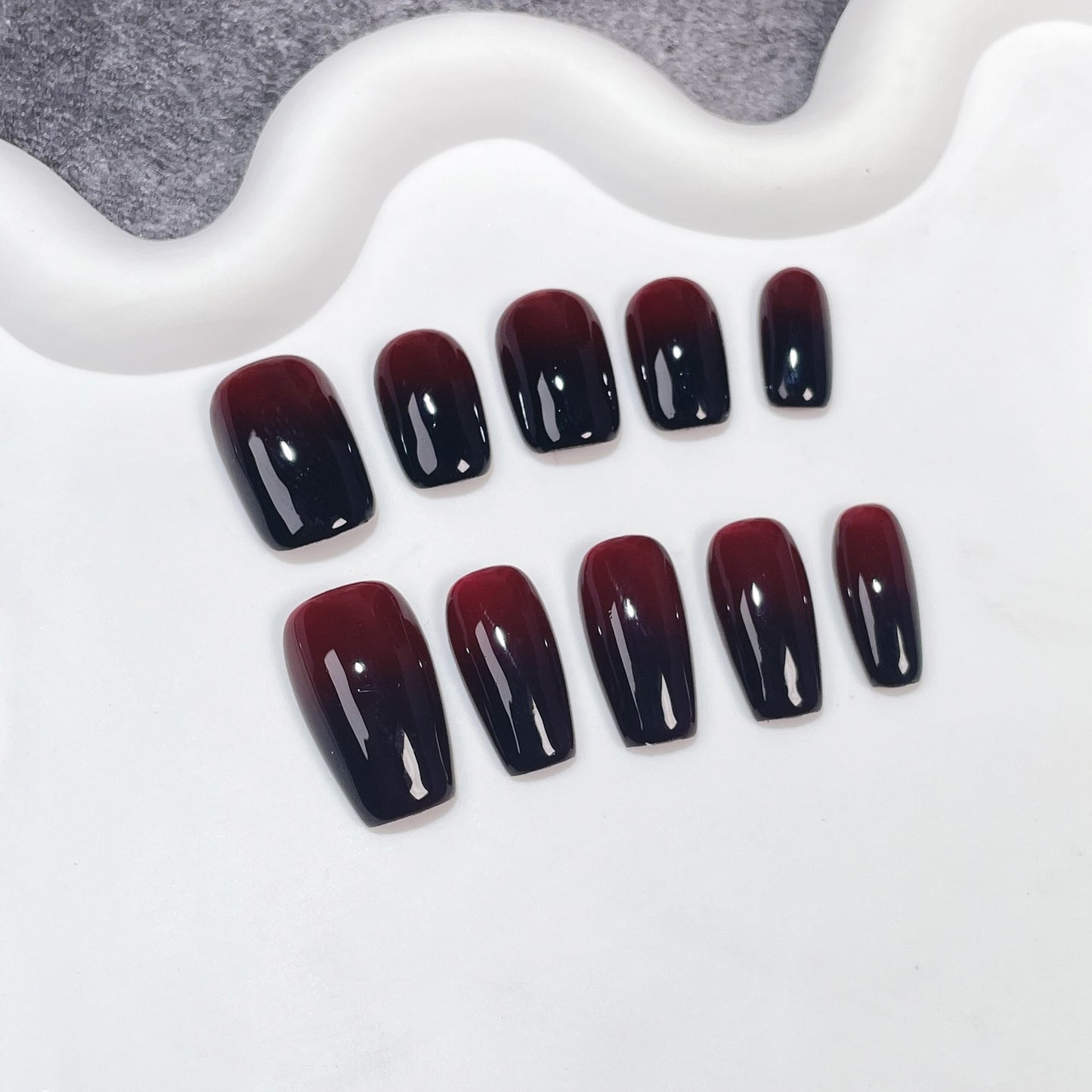 Handmade Wear Nail Cherry Red and Black Spray Gun Gradient Simple and Short Nail Stickers Wearable Nail Sticker