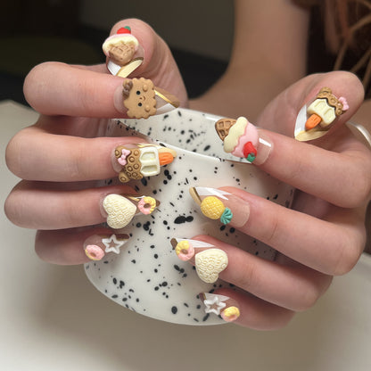 Cute Ice Cream Cake Wearing Nail Nail Beauty Cute Cartoon Biscuit Heart-Shaped Short Nail Tip fake  nails