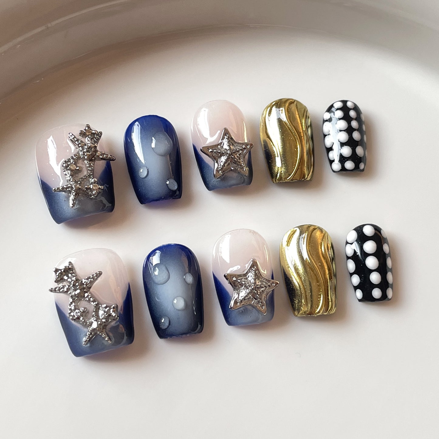 【Dyed Nail】Cross-Border European and American Short Handmade Wear Jia Xinghai Story Creative Design Sense Finished Nail Beauty Patch