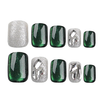 Retro Affordable Luxury Cat's Eye Emerald Green Nail Beauty Solid Color Silver Glitter Fake Nails White Diamond Full Diamond Wear Nail Polish Piece