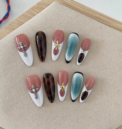 Cross-Border Hot Selling Popular Autumn and Winter Blooming Hand Painted Maillard White Elegant High-Grade Long Handmade Wear Manicure