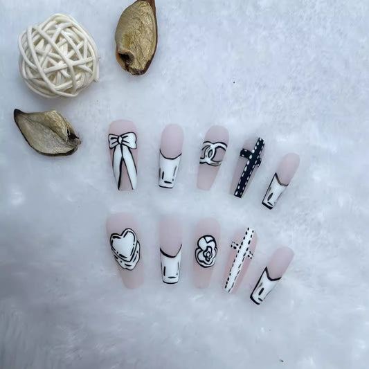 Handmade Wear Nail New Arrival Classic Nude Hand-Painted Two-Dimensional Classic Style High Class Elegant Long Manicure