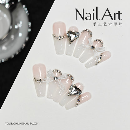 Handmade Wear Armor High-Grade Feeling White in Autumn and Winter Love Nail Stickers High Goods Selective Rettroubled Fake Nail Tip