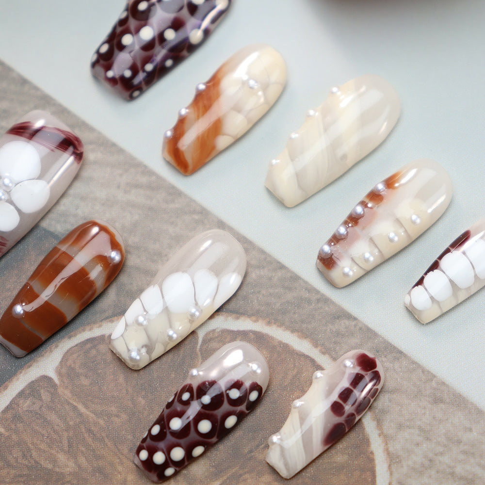 New Hand-Painted Wearing Animal Texture ins Wind Autumn and Winter Mini Pearl White Temperament Detachable Finished Nail