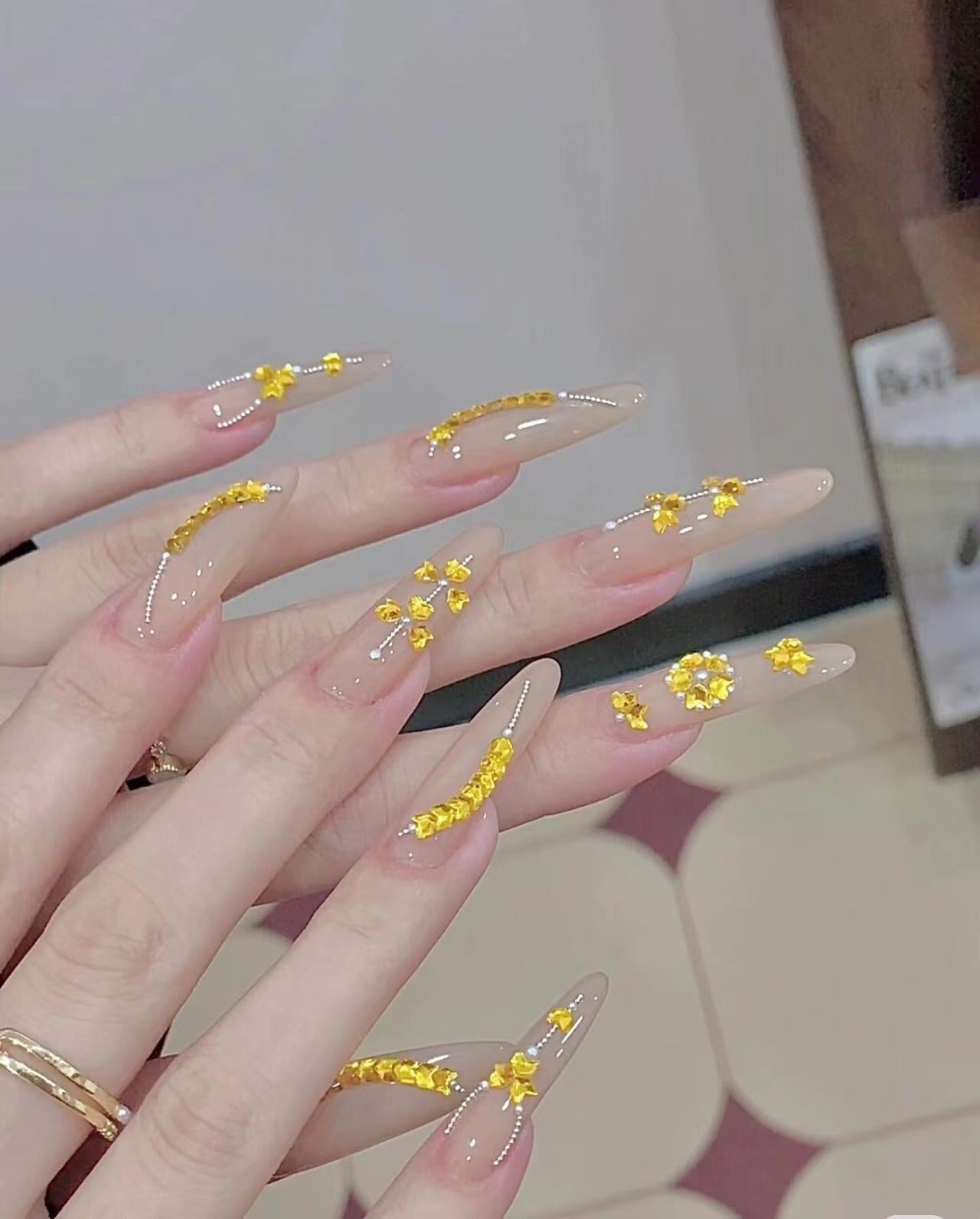 Handmade Wear Nail Internet Celebrity Hot Summer Classic Nude Golden Wheat Elegant High-Grade Long Manicure