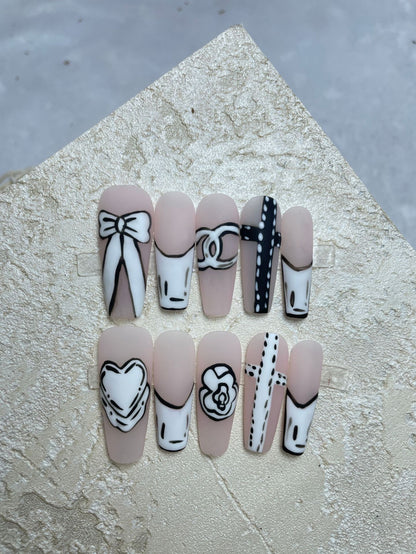 Handmade Wear Nail New Arrival Classic Nude Hand-Painted Two-Dimensional Classic Style High Class Elegant Long Manicure