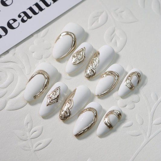 White Queen Metal Gold Plated and Branded Almond Nail Handmade Wear Nail Matte Texture White Nail Stickers European and American Style