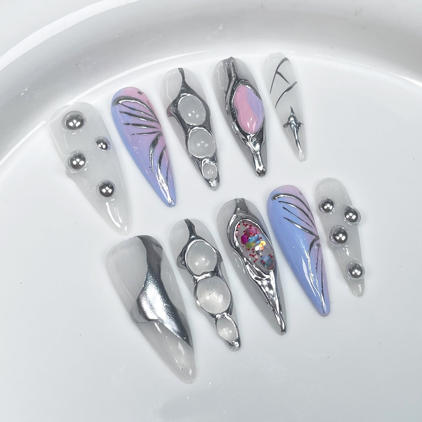 Hand-Worn Nail Two-Tone Gradient Ice Transparent Irregular Metal Relief European and American Long Pointed Nail Art Wearable Fake Nails