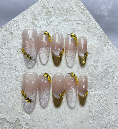 Handmade Wear Nail New Summer Golden Wheat Blush Gradient Cat Eye Temperament White Lady Internet Hot