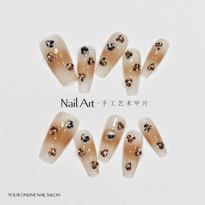 Handmade Wear Armor Love White High-Grade Atmosphere Finished Product Nail Stickers Mid-Length Fake Nail Tip Wholesale