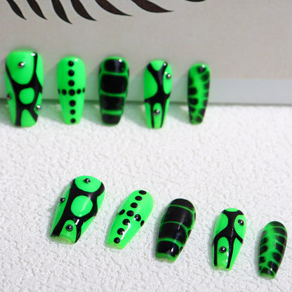 Y2K Fluorescent Green Hand Painted Snake Pattern Wear Nail European and American Hot Girl Sweet Cool Crocodile Pattern Nail Stickers One Piece Dropshipping